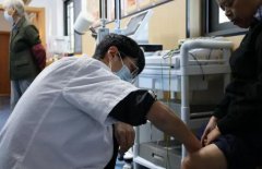 不断满足区域内群众对高品质医疗卫生服务的需求